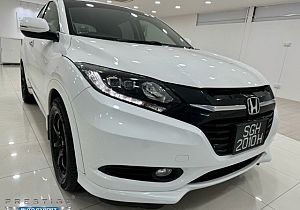 Honda Vezel 1.5X CVT Revcam 2015 White Android Player
